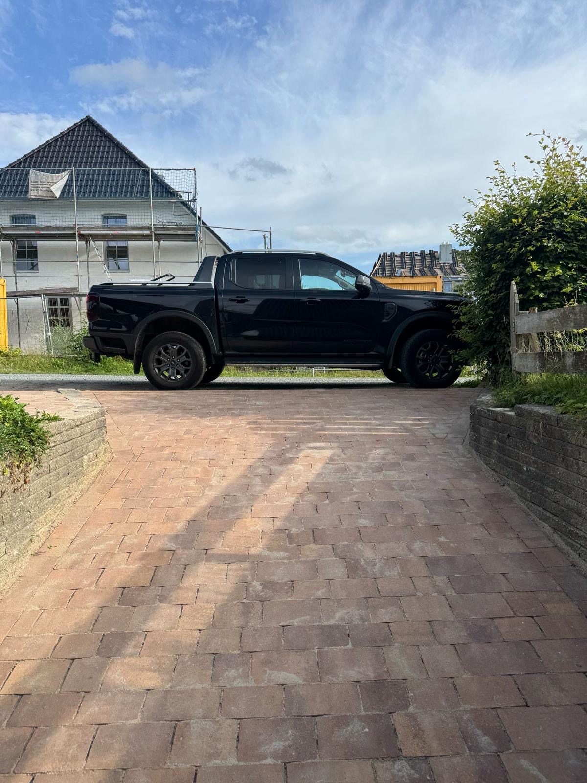 Zufahrt & Stellplatz Schleswig